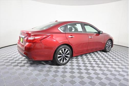 2017 Nissan Altima 2.5 SV