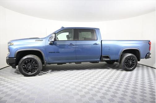 2025 Chevrolet Silverado 3500 LTZ