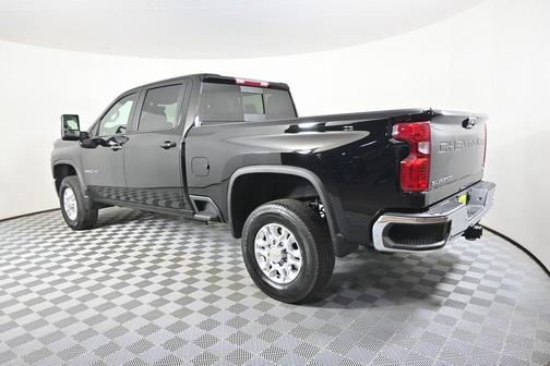 2023 Chevrolet Silverado 3500 LT