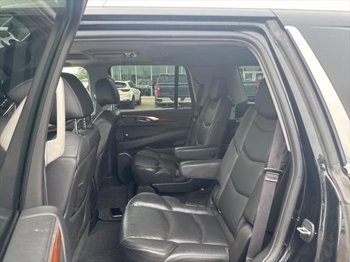 2017 Cadillac Escalade Premium Luxury