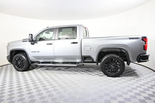 2026 Chevrolet Silverado 3500 LT