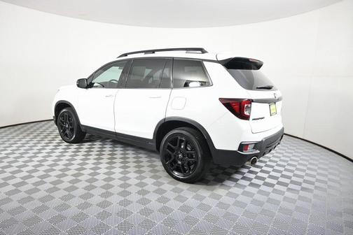 2024 Honda Passport AWD Black