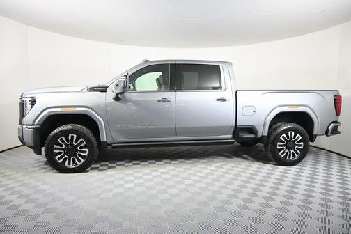 2025 GMC Sierra 3500 Denali