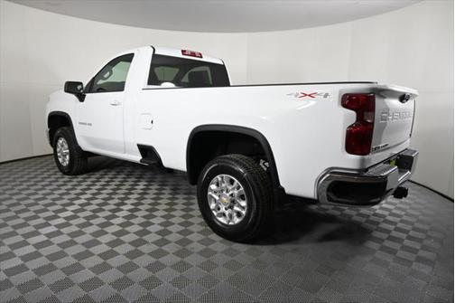 2025 Chevrolet Silverado 3500 LT