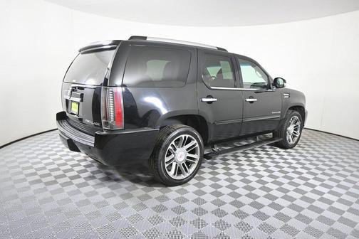 2013 Cadillac Escalade Premium