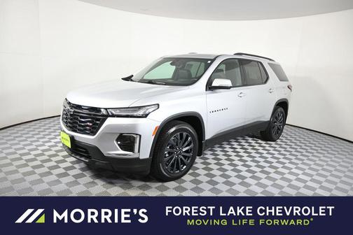 Silver Ice Metallic 2022 Chevrolet Traverse RS