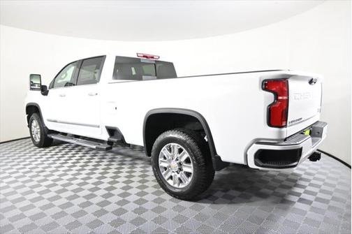 2025 Chevrolet Silverado 2500 High Country