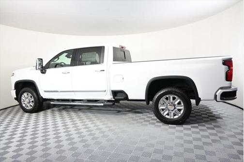 2025 Chevrolet Silverado 2500 High Country