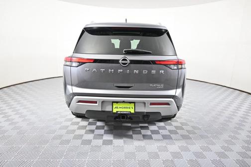 2022 Nissan Pathfinder Platinum 4WD