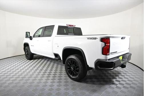 2025 Chevrolet Silverado 3500 LT
