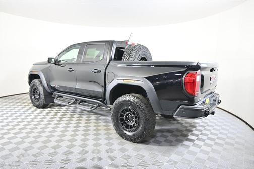 Onyx Black 2024 GMC Canyon AT4X