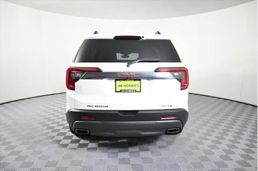 2023 GMC Acadia AWD AT4