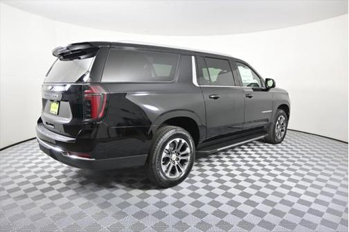 2025 Chevrolet Suburban LS