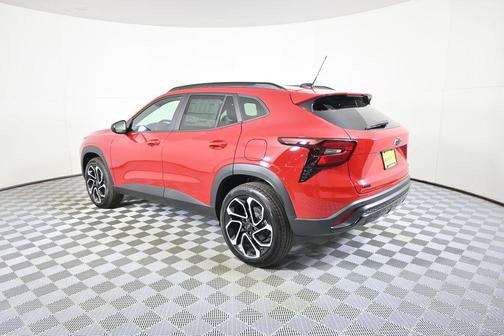 Apex Red 2026 Chevrolet Trax FWD 2RS