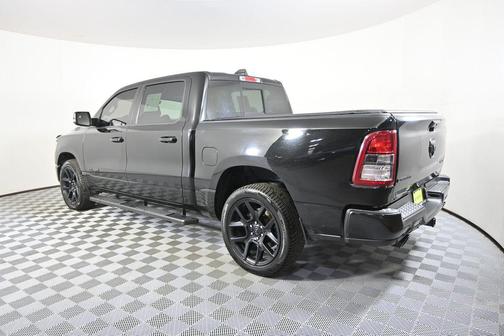 Diamond Black Crystal Pearlcoat 2019 RAM 1500 Big Horn