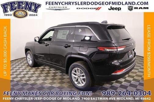 2025 Jeep Grand Cherokee Laredo