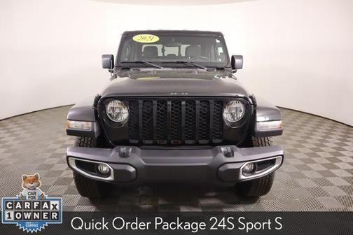2021 Jeep Gladiator Sport