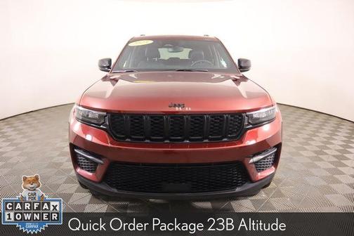 2023 Jeep Grand Cherokee Altitude