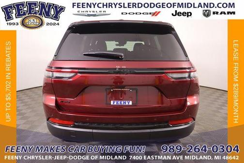 2025 Jeep Grand Cherokee Laredo