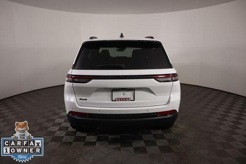 2022 Jeep Grand Cherokee Altitude
