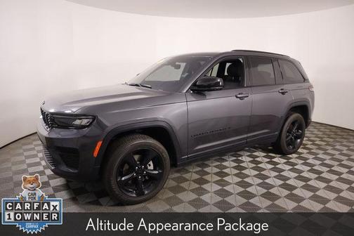 2023 Jeep Grand Cherokee Altitude