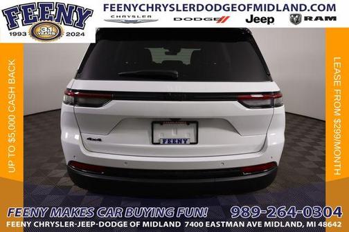 2025 Jeep Grand Cherokee Laredo