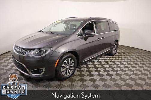2020 Chrysler Pacifica Touring-L Plus