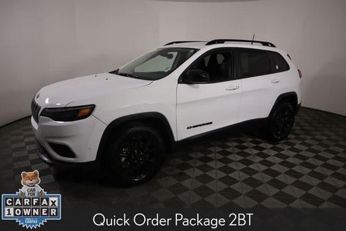 2023 Jeep Cherokee Altitude Lux