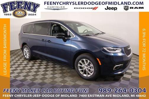2025 Chrysler Pacifica Select