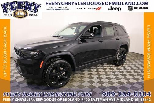 2025 Jeep Grand Cherokee Laredo