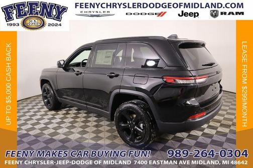 2025 Jeep Grand Cherokee Laredo