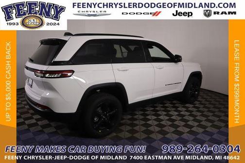2025 Jeep Grand Cherokee Laredo