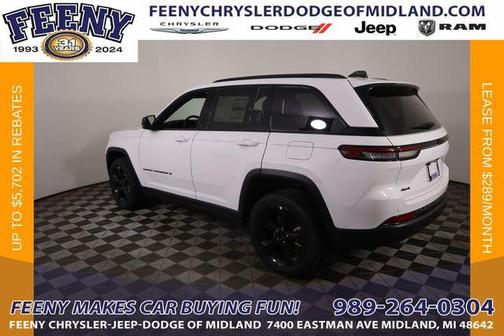 2025 Jeep Grand Cherokee Laredo