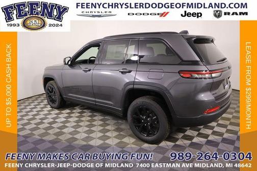 2025 Jeep Grand Cherokee Laredo