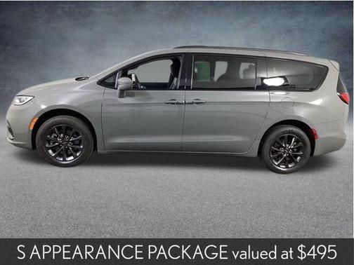 2021 Chrysler Pacifica Touring-L