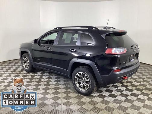 2022 Jeep Cherokee Trailhawk