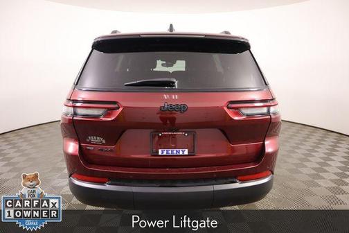 2022 Jeep Grand Cherokee L Laredo