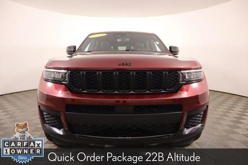 2022 Jeep Grand Cherokee L Laredo