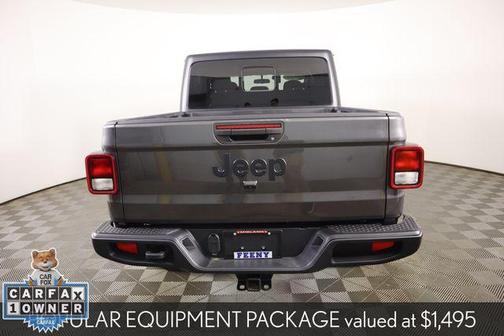 2022 Jeep Gladiator Sport