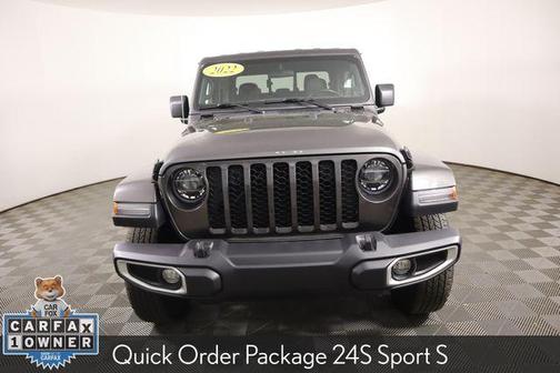 2022 Jeep Gladiator Sport
