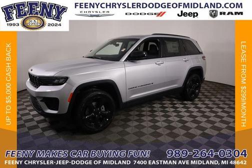 2025 Jeep Grand Cherokee Laredo