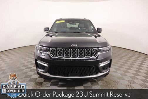 2023 Jeep Grand Cherokee Summit