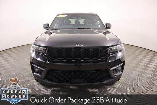 2023 Jeep Grand Cherokee Altitude