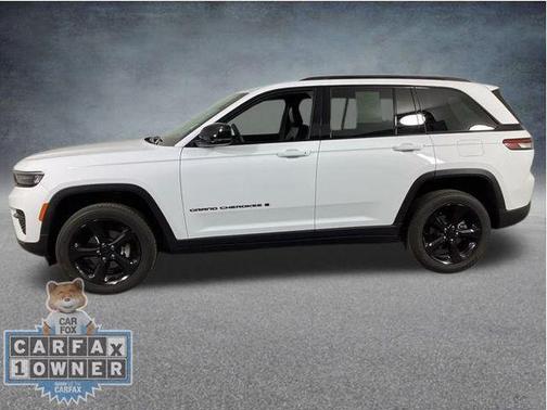 2024 Jeep Grand Cherokee Laredo