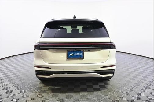 2025 Lincoln Nautilus Black Label