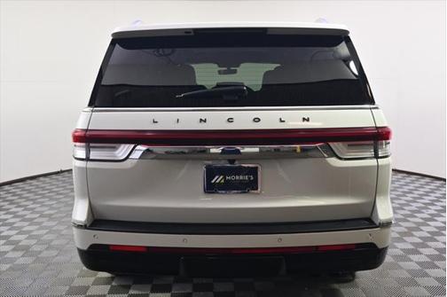 2022 Lincoln Navigator Black Label