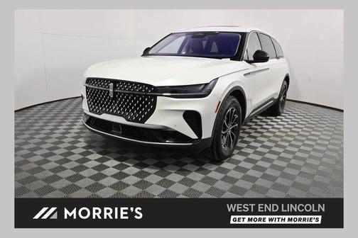White Platinum Metallic Tri-Coat 2026 Lincoln Nautilus Premiere