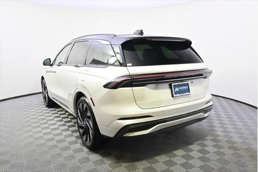 2025 Lincoln Nautilus Black Label