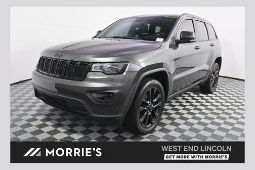 Granite Crystal Metallic Clearcoat 2017 Jeep Grand Cherokee Limited