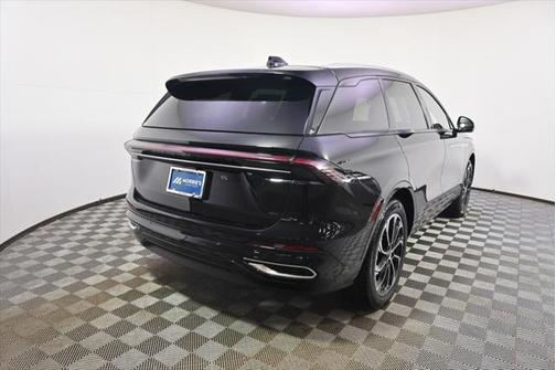 2025 Lincoln Nautilus Reserve